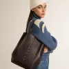 24/7 Bag North South aus schwarzem Leder mit verstellbaren Henkeln 24/7 Bag North South aus schwarzem Leder mit verstellbaren Henkeln
