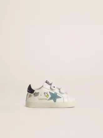Baby School aus weißem Nappaleder mit hellblauem Wildlederstern und Tennismotiv