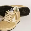 Ball Star aus goldenen Swarovski-Kristallen mit milchweißem Lederstern