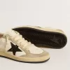 Ball Star aus Nappa und Wildleder mit schwarzem Glitzerstern und Fersenlasche