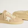 Ball Star aus Wildleder und Swarovski-Kristallen mit Lederstern und metallischer Fersenlasche Ball Star aus Wildleder und Swarovski-Kristallen mit Lederstern und metallischer Fersenlasche