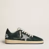 Ball Star für Damen aus grünem Wildleder mit silbernem Glitzerstern Ball Star für Damen aus grünem Wildleder mit silbernem Glitzerstern