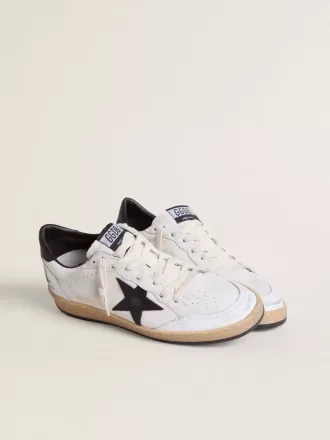 Ball Star für Damen aus Nappaleder mit schwarzem Stern und schwarzer Fersenlasche