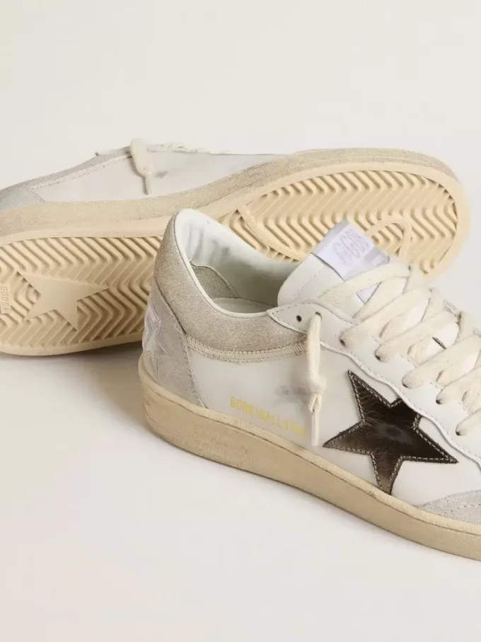 Ball Star für Damen mit metallischem Lederstern und glänzender Lederferse