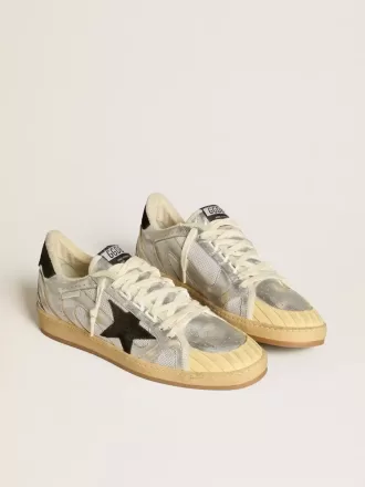 Ball Star LAB aus silbernem Leder mit schwarzem Wildlederstern und Fersenlasche
