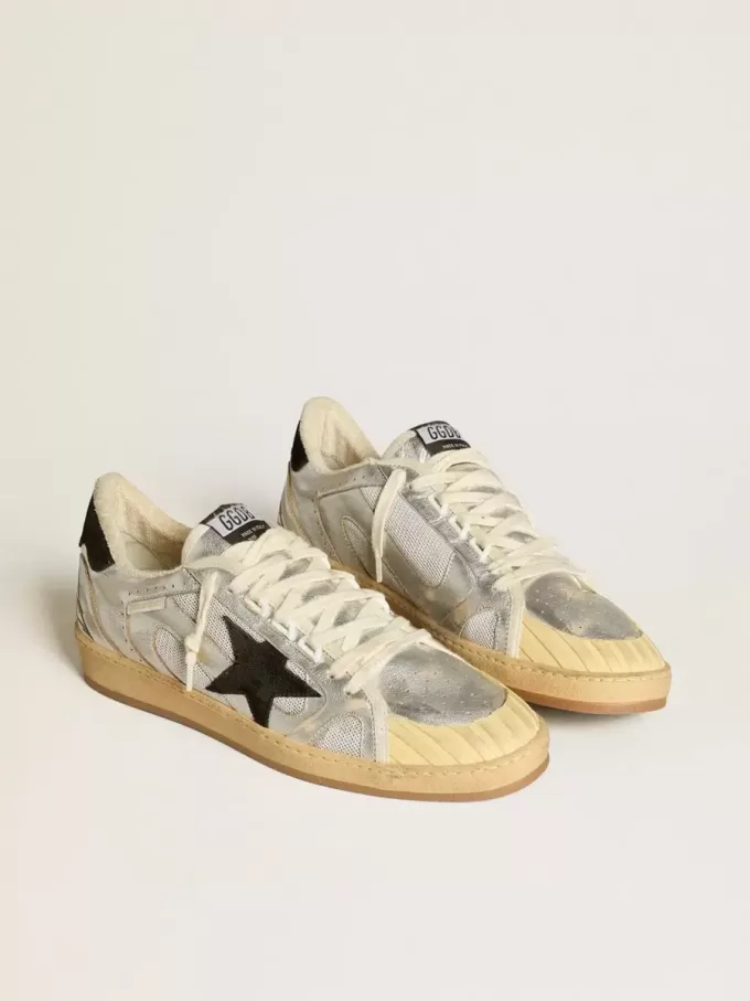 Ball Star LAB aus silbernem Leder mit schwarzem Wildlederstern und Fersenlasche Ball Star LAB aus silbernem Leder mit schwarzem Wildlederstern und Fersenlasche