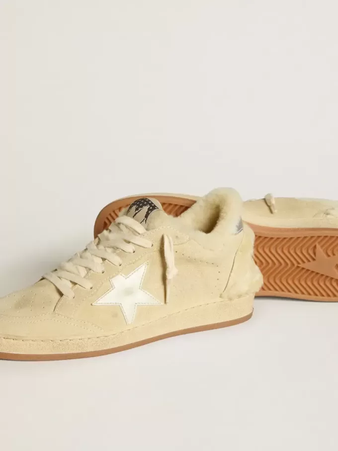 Ball Star LTD für Damen aus Wildleder und Lammfell mit weißem Lacklederstern