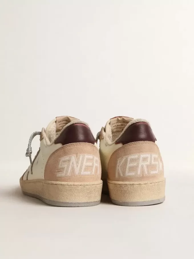 Ball Star LTD für Damen mit weißem Stern und burgunderfarbener Lederlasche an der Ferse