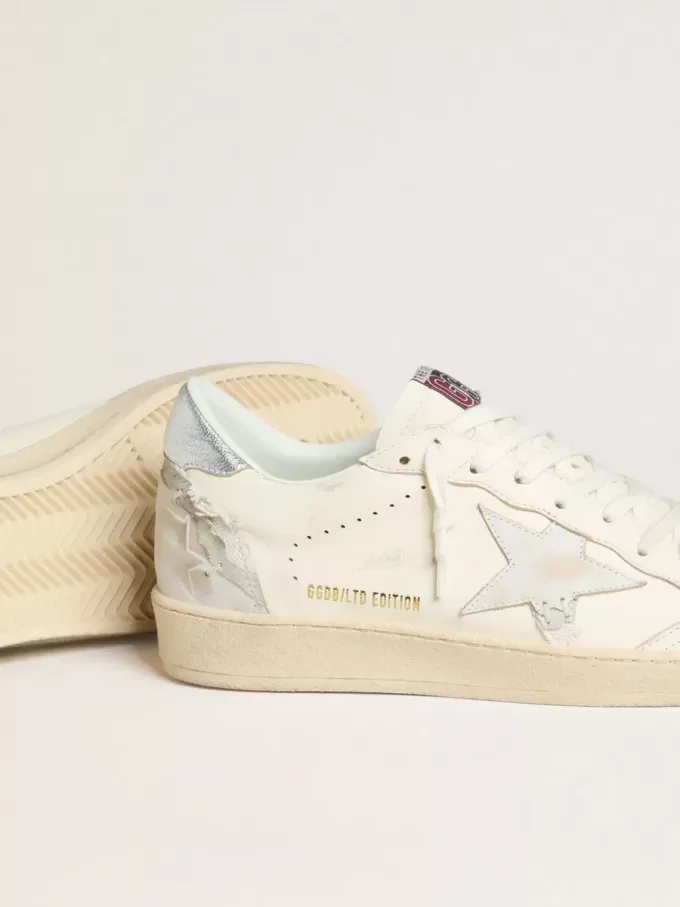 Ball Star LTD in Creme mit weißem Wildlederstern und metallisch silberner Lederferse Ball Star LTD in Creme mit weißem Wildlederstern und metallisch silberner Lederferse