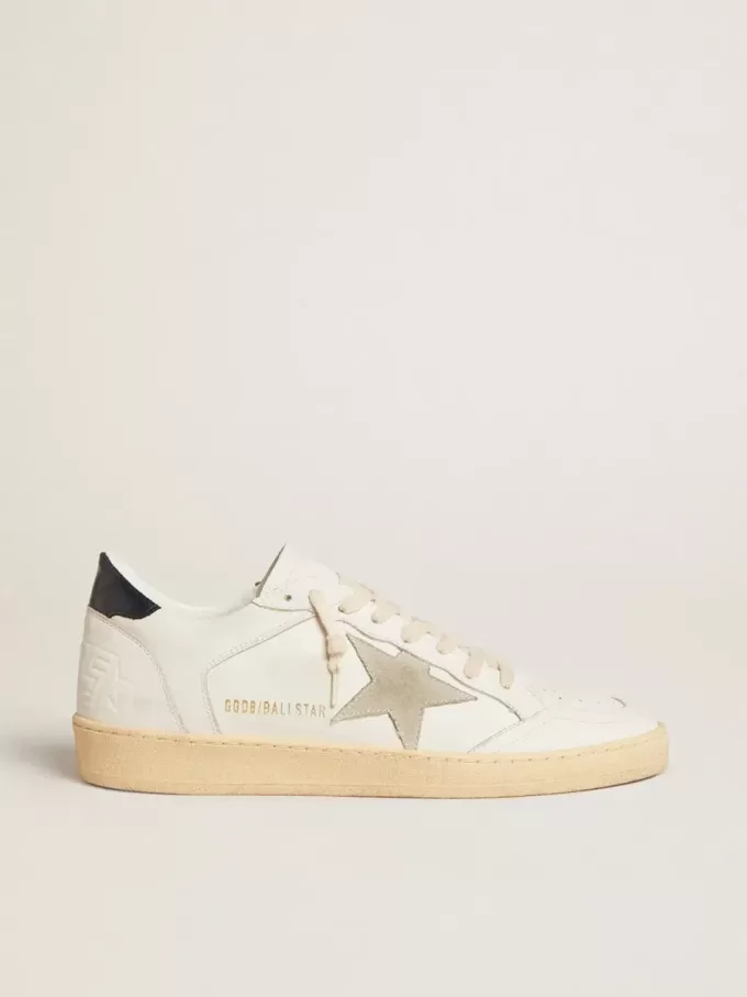 Ball Star mit eisgrauem Wildlederstern und blauer Lederferse