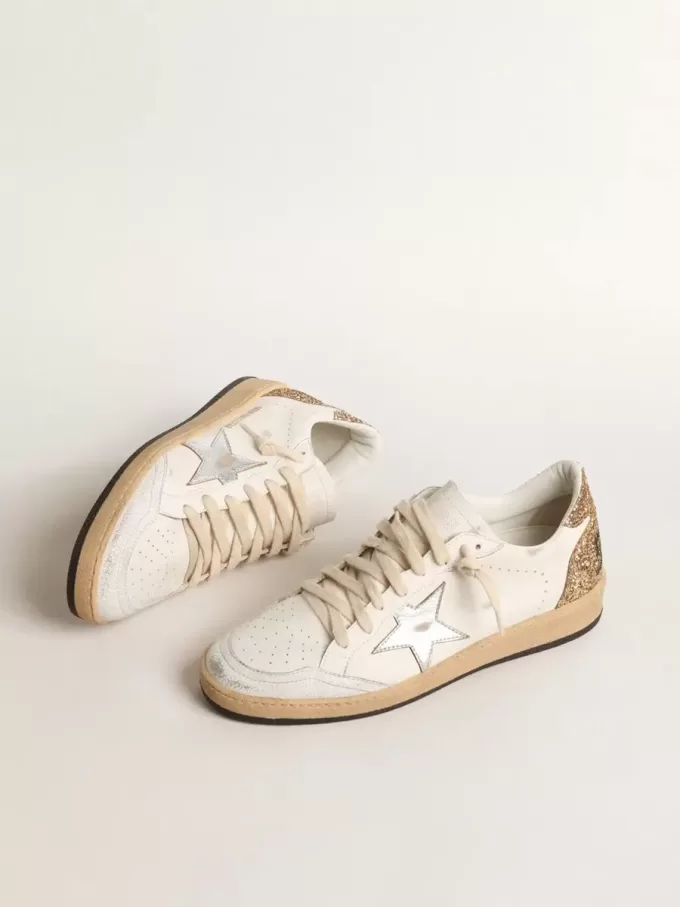 Ball Star mit metallischem Lederstern und glitzernder Fersenlasche