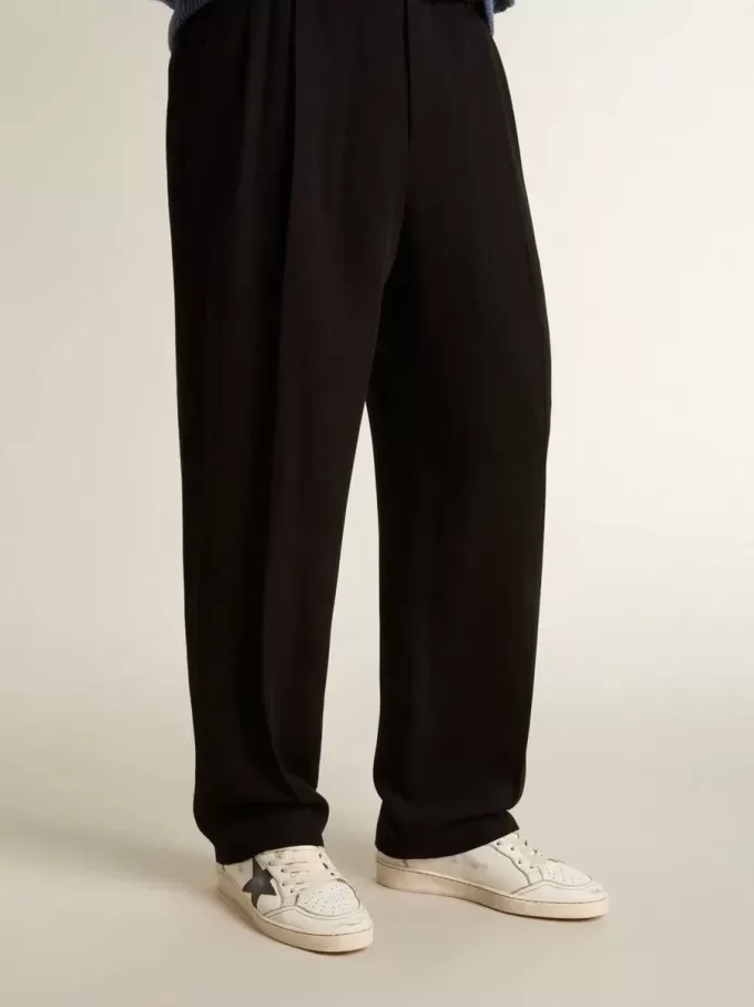 Ball Star mit schwarzem Stern und blauem Wildleder-Fersenlasche
