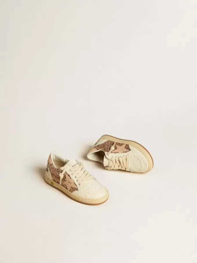 Ball Star Young aus Glitzer und Nappa mit Lederstern und Fersenlasche Ball Star Young aus Glitzer und Nappa mit Lederstern und Fersenlasche