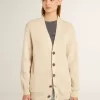 Beigefarbene Damenstrickjacke mit „Golden”-Schriftzug auf der Rückseite Beigefarbene Damenstrickjacke mit „Golden”-Schriftzug auf der Rückseite