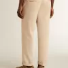 Beigefarbene Herren-Chinos mit Used-Look-Finish