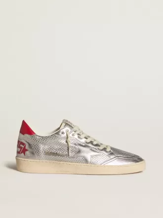 Bio-basierter Ball Star in Metallic-Silber mit silbernem Stern und roter Fersenlasche