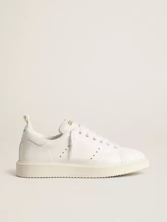 Biobasierter Herren-Sneaker „Starter” mit weißem Stern und Fersenlasche