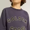 Blau-violettes Sweatshirt mit Golden Goose-Schriftzug auf der Vorderseite