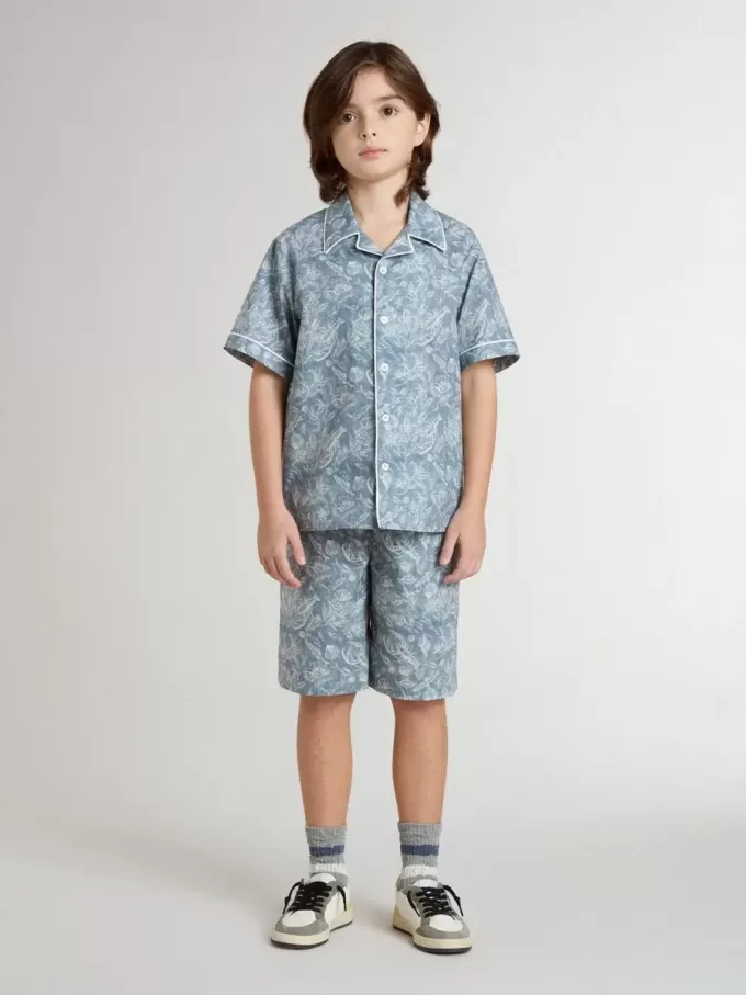 Blaue Shorts für Jungen mit weißem Aufdruck Blaue Shorts für Jungen mit weißem Aufdruck