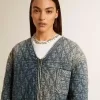 Blaue Steppjacke für Damen aus Baumwolldenim mit Used-Look Blaue Steppjacke für Damen aus Baumwolldenim mit Used-Look