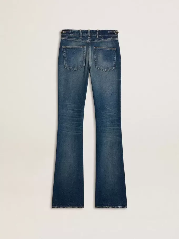 Bootcut-Jeans für Damen mit Vintage-Waschung und metallischen Details Bootcut-Jeans für Damen mit Vintage-Waschung und metallischen Details