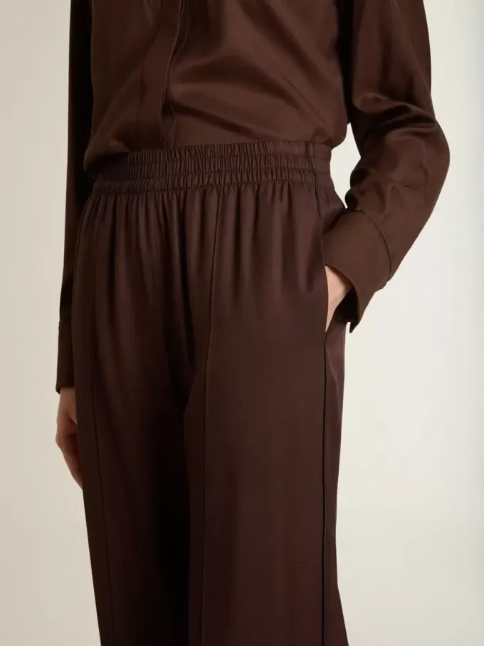Braune Jogginghose für Damen Braune Jogginghose für Damen