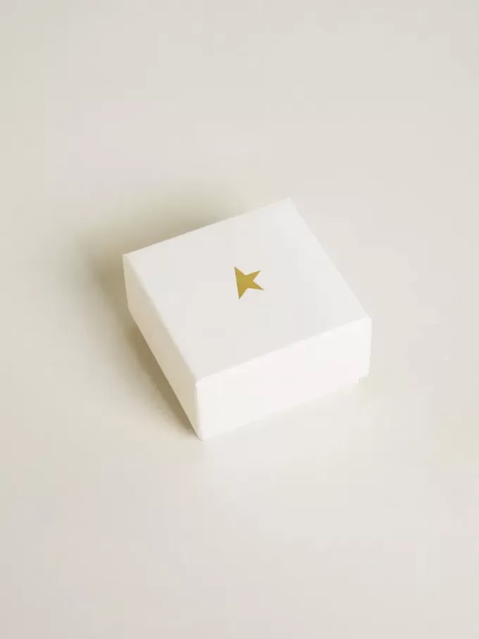Buchstabe A-Anhänger aus goldfarbenem Messing mit Kristallen