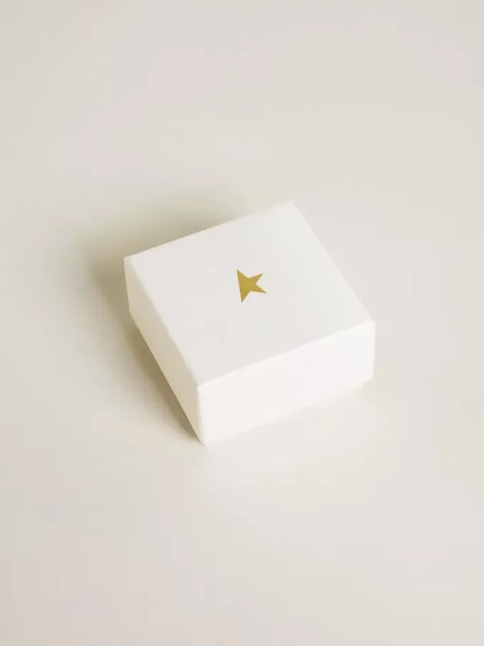 Buchstabe B-Anhänger aus goldfarbenem Messing mit Kristallen Buchstabe B-Anhänger aus goldfarbenem Messing mit Kristallen