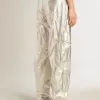Cargohose aus silbernem Funktionsstoff