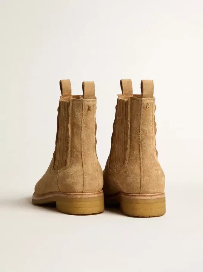 Chelsea-Stiefel aus tabakfarbenem Wildleder
