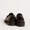 Chunky Loafer für Damen aus schwarzem Leder mit Nieten Chunky Loafer für Damen aus schwarzem Leder mit Nieten