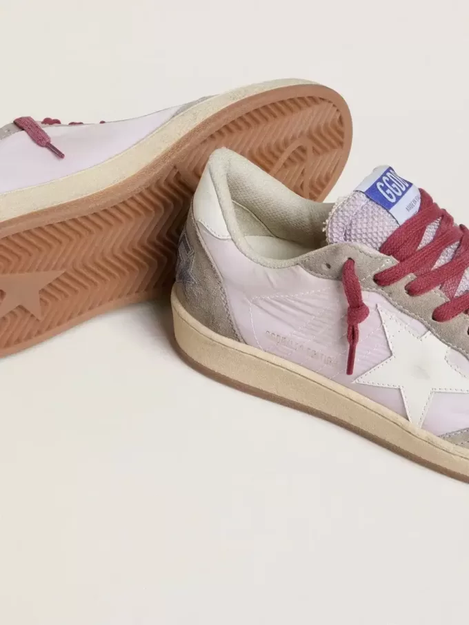 Damen Ball Star LTD aus lila Nylon mit weißem Lederstern und Wildledereinsätzen