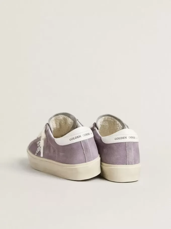 Damen-Hi-Star aus violettem Wildleder mit silbernem Glitzerstern Damen-Hi-Star aus violettem Wildleder mit silbernem Glitzerstern