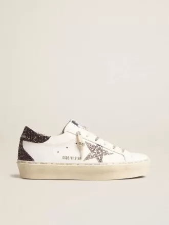 Damen-Hi Star mit silbernem Glitzerstern und rubinrotem Glitzer-Fersenlabel Damen-Hi Star mit silbernem Glitzerstern und rubinrotem Glitzer-Fersenlabel