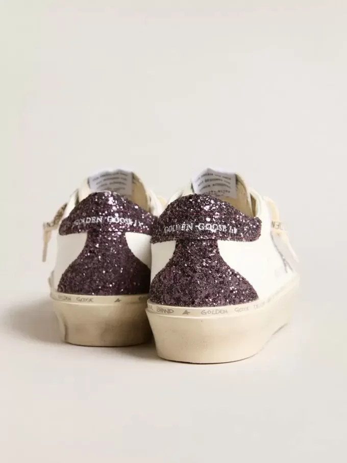 Damen-Hi Star mit silbernem Glitzerstern und rubinrotem Glitzer-Fersenlabel Damen-Hi Star mit silbernem Glitzerstern und rubinrotem Glitzer-Fersenlabel