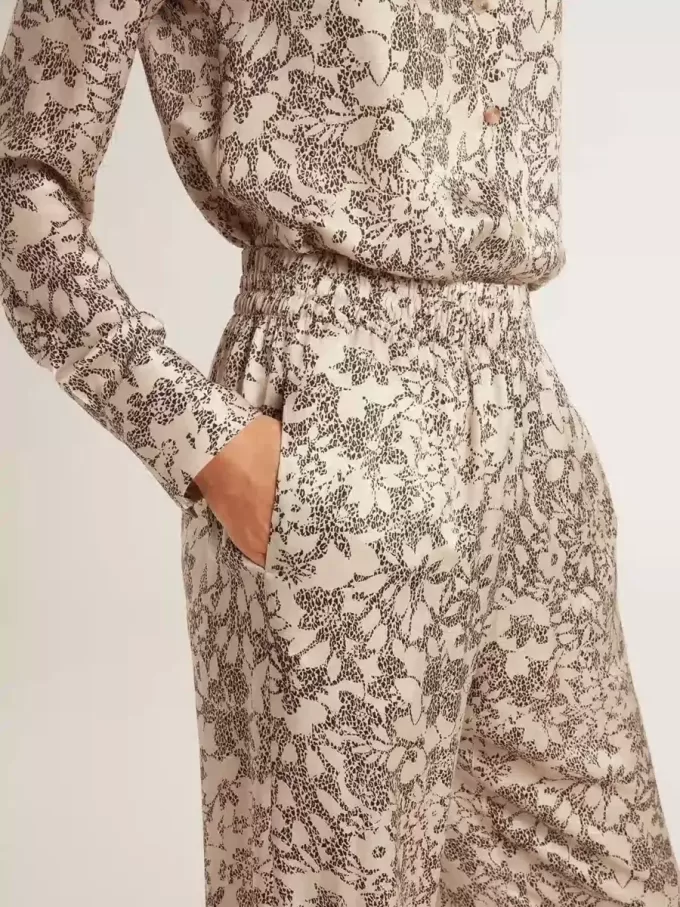 Damen-Jogginghose mit Blumenprint