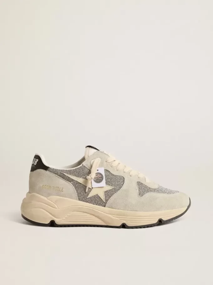 Damen-Laufsohle mit Swarovski-Kristallen und elfenbeinfarbenem Stern verziert Damen-Laufsohle mit Swarovski-Kristallen und elfenbeinfarbenem Stern verziert