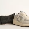 Damen-Laufsohle mit Swarovski-Kristallen und elfenbeinfarbenem Stern verziert Damen-Laufsohle mit Swarovski-Kristallen und elfenbeinfarbenem Stern verziert