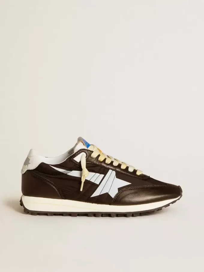 Damen-Marathon mit schwarzem Nylon-Obermaterial und weißem Stern Damen-Marathon mit schwarzem Nylon-Obermaterial und weißem Stern