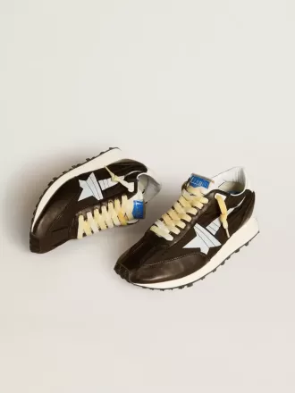 Damen-Marathon mit schwarzem Nylon-Obermaterial und weißem Stern