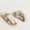 Damen Mid Star aus Nappa und Wildleder mit hellbraunem Metallic-Lederstern Damen Mid Star aus Nappa und Wildleder mit hellbraunem Metallic-Lederstern