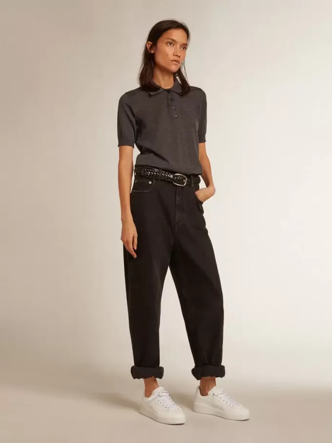 Damen-Poloshirt aus anthrazitfarbener Merinowolle Damen-Poloshirt aus anthrazitfarbener Merinowolle