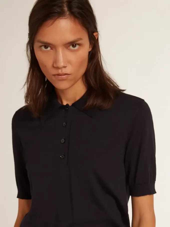 Damen-Poloshirt aus marineblauer Merinowolle Damen-Poloshirt aus marineblauer Merinowolle