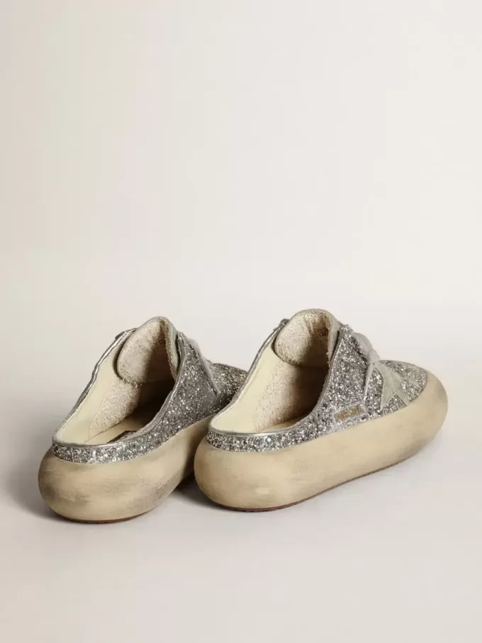 Damen-Sabot „Space-Star” in Glitzeroptik mit eisgrauem Stern und Lasche Damen-Sabot „Space-Star” in Glitzeroptik mit eisgrauem Stern und Lasche