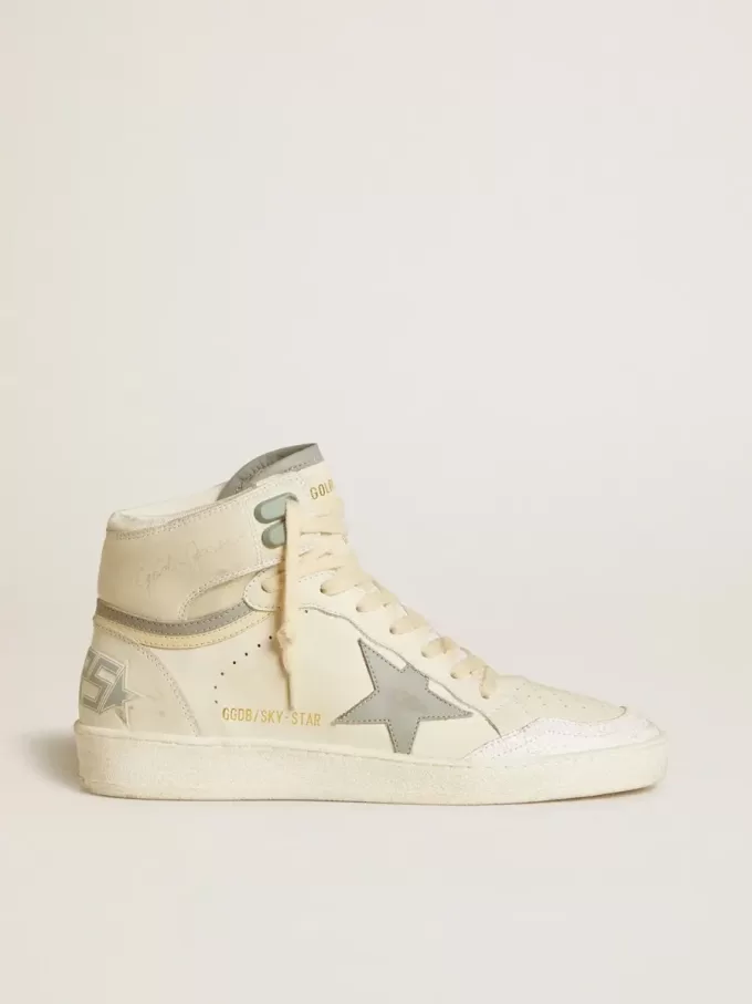Damen-Sky-Star aus Leder mit hellblauem Lederstern und weißer Fersenlasche