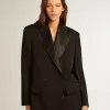 Damen-Smokingjacke aus schwarzer Wollgabardine Damen-Smokingjacke aus schwarzer Wollgabardine