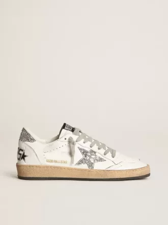 Damen-Sneaker „Ball Star” aus Nappaleder mit weißem Stern und glitzernder Fersenlasche