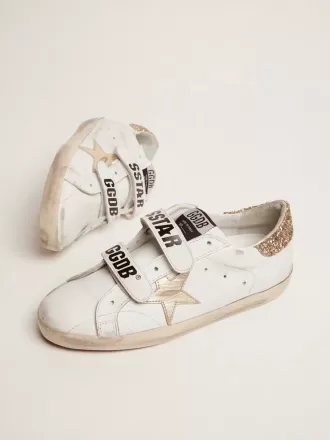 Damen-Sneaker Old School mit goldenem Stern aus laminiertem Leder