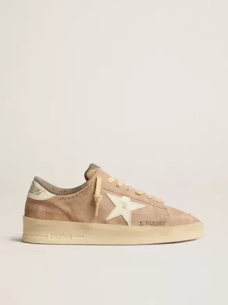 Damen-Stardan aus altrosa Wildleder mit weißem Lederstern und Fersenlasche Damen-Stardan aus altrosa Wildleder mit weißem Lederstern und Fersenlasche