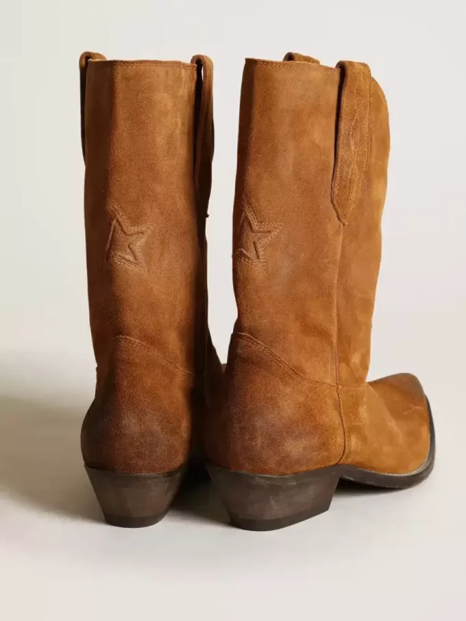 Damen-Stiefeletten aus tabakfarbenem Wildleder mit eingearbeitetem Stern Damen-Stiefeletten aus tabakfarbenem Wildleder mit eingearbeitetem Stern